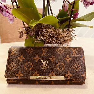 Louis Vuitton Monogram Flap Wallet - Brown with Gold Hardware